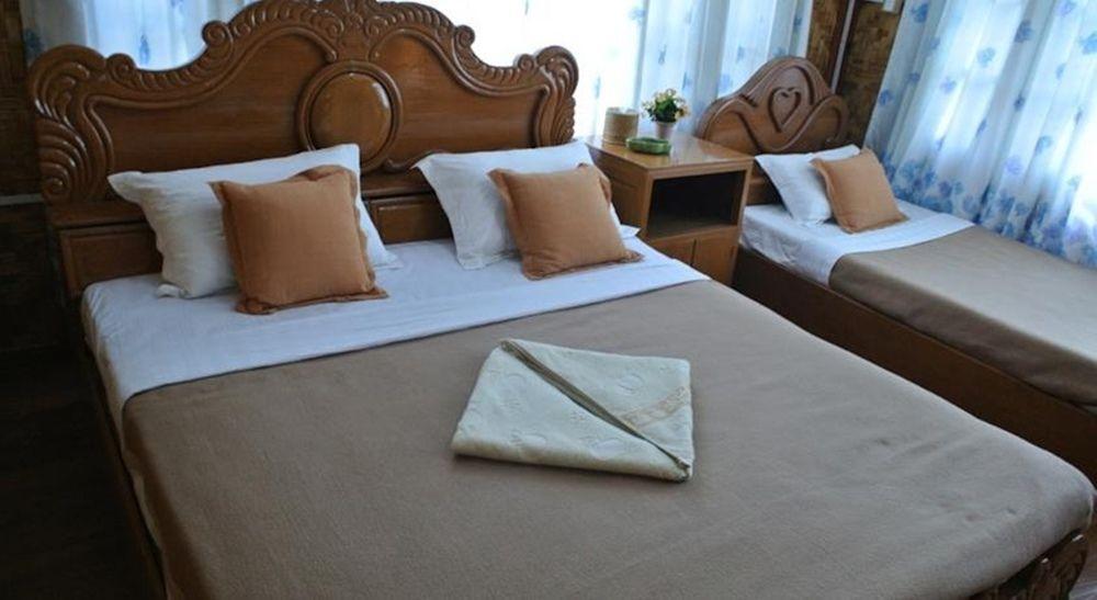 Bright Hotel Nyaung Shwe Ngoại thất bức ảnh