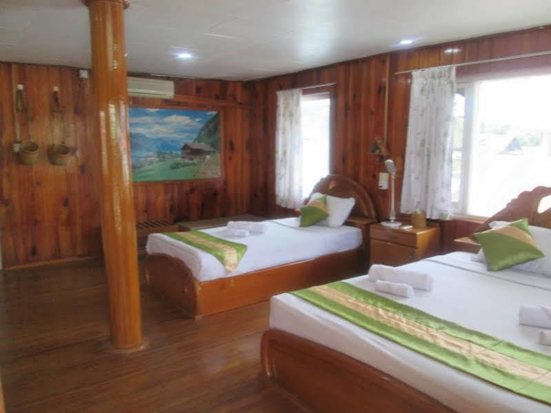 Bright Hotel Nyaung Shwe Ngoại thất bức ảnh